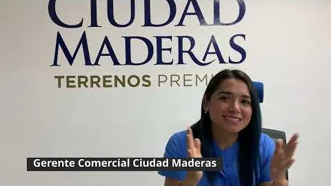 Testimonio de Yaneli Miranda de Ciudad Maderas sobre capacitación en ventas con IA